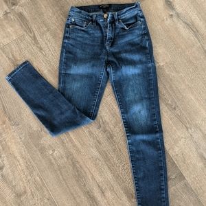 Girl's Banana Republic jeans